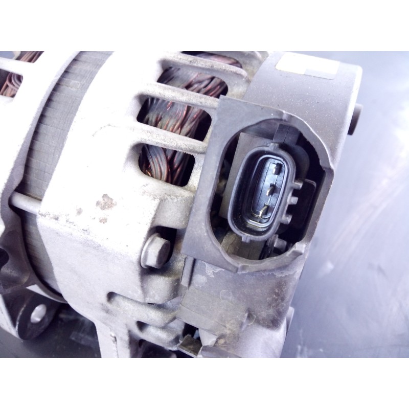 Recambio de alternador para kia cee´d drive referencia OEM IAM 373002A850 2611067 P3-A4-8-4