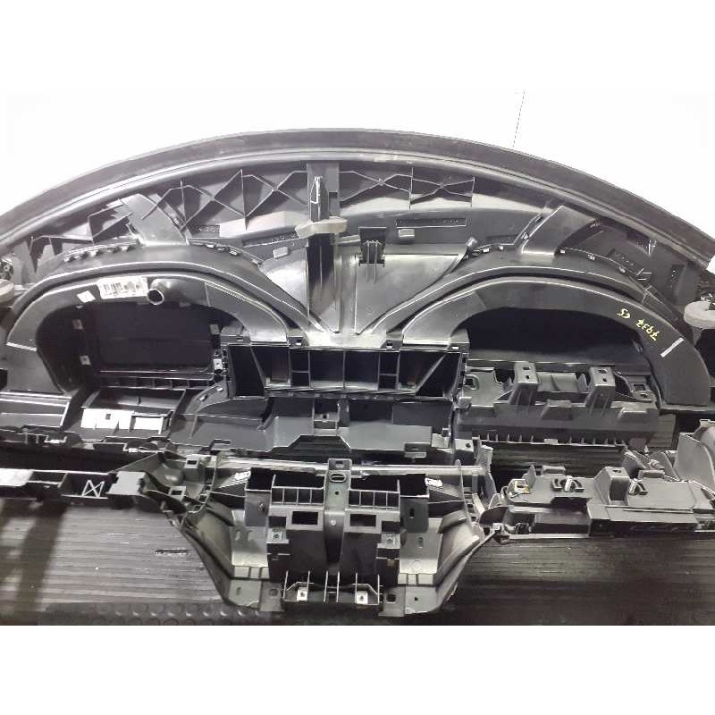 Recambio de salpicadero para citroën c5 berlina exclusive referencia OEM IAM 8231T7 9682177977 P2-A2-21