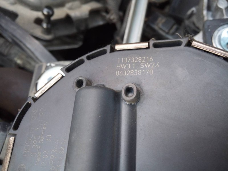 Recambio de motor limpia delantero para volvo v50 familiar 2.0 d kinetic referencia OEM IAM 0390241924 30699344 