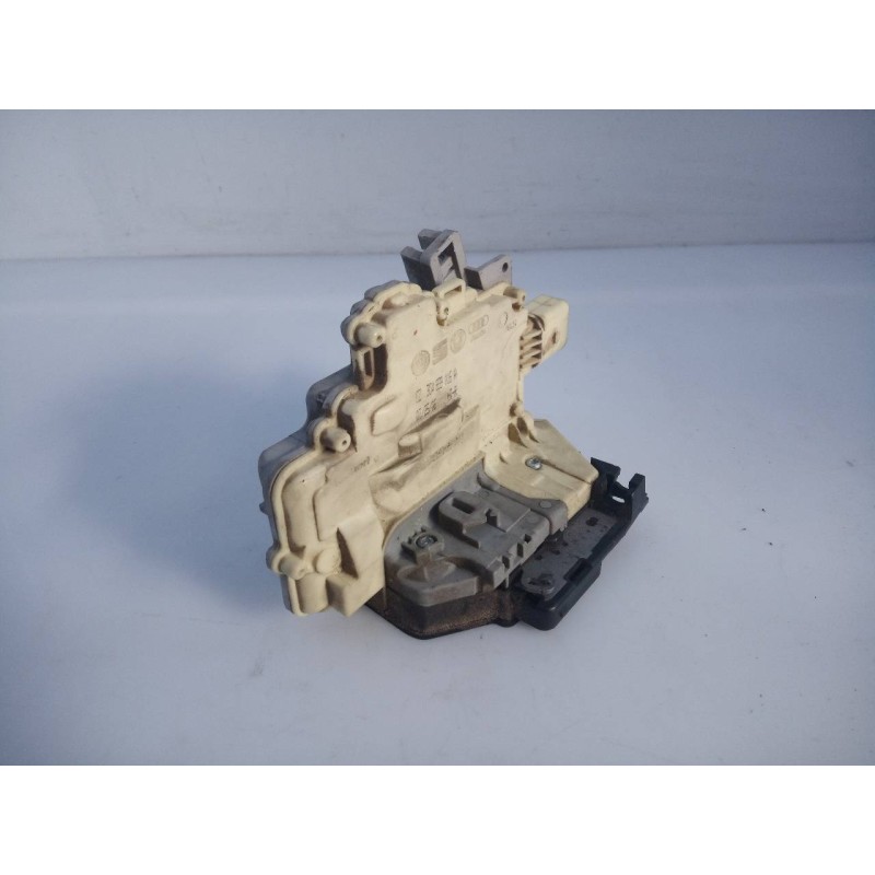 Recambio de cerradura puerta trasera derecha para audi q7 (4l) 3.0 tdi referencia OEM IAM CZ3C4839016A  E1-B6-39-2