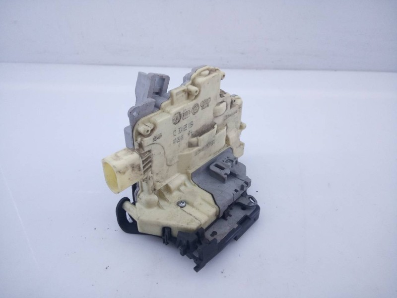 Recambio de cerradura puerta trasera izquierda para audi q7 (4l) 3.0 tdi referencia OEM IAM CZ3C4B39015A  E1-B6-38-2