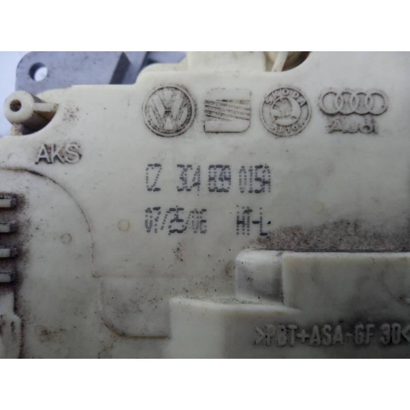 Recambio de cerradura puerta trasera izquierda para audi q7 (4l) 3.0 tdi referencia OEM IAM CZ3C4B39015A  E1-B6-38-2