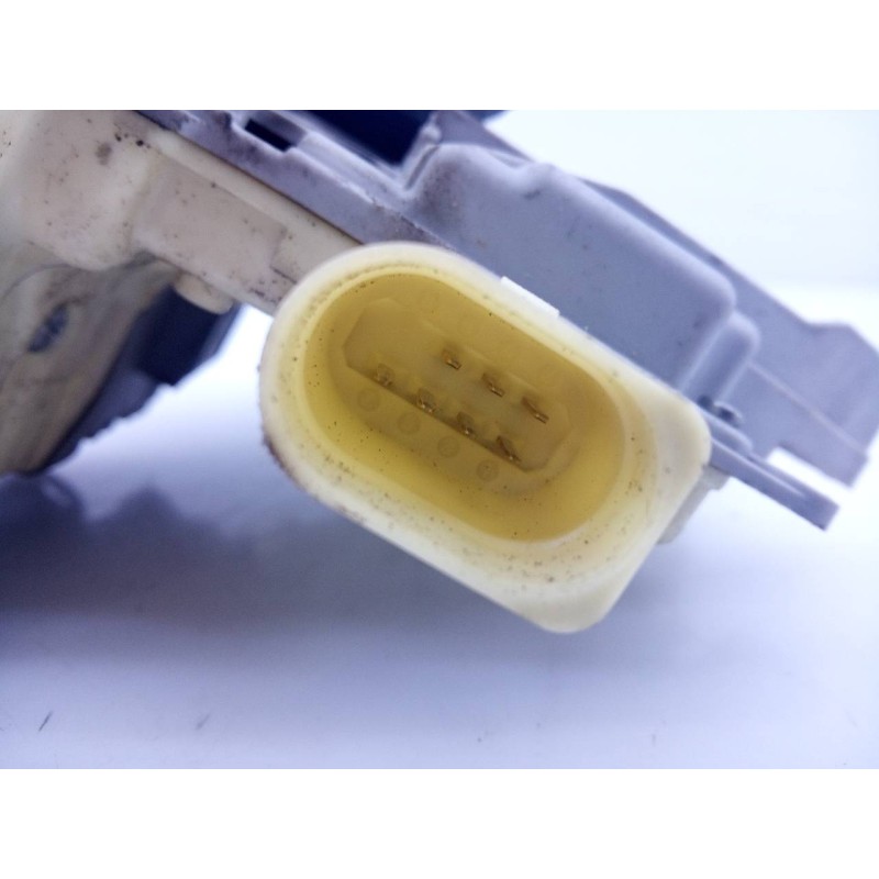 Recambio de cerradura puerta trasera izquierda para audi q7 (4l) 3.0 tdi referencia OEM IAM CZ3C4B39015A  E1-B6-38-2