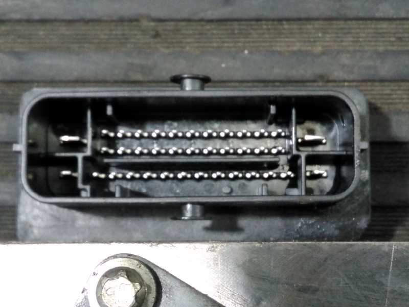 Recambio de abs para volkswagen passat variant (365) edition bluemotion referencia OEM IAM 3AA614109AQ 17654081 P3-A8-18-4