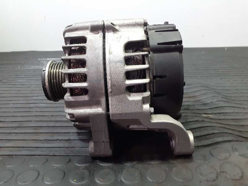 Recambio de alternador para bmw serie 5 lim. (f10) 520d referencia OEM IAM 850724AI02 FG18S052 P3-B2-10-2
