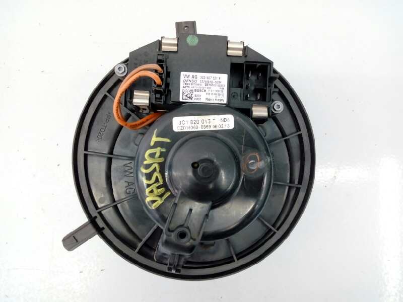 Recambio de ventilador calefaccion para volkswagen passat variant (365) edition bluemotion referencia OEM IAM 3C1820015T 3C09075