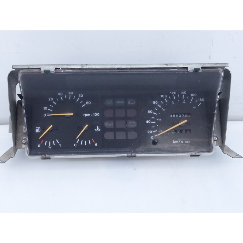 Recambio de cuadro instrumentos para land rover discovery (lt) referencia OEM IAM LR0003002 211290 E3-B3-18-2