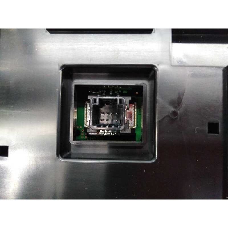 Recambio de mando climatizador para toyota rav 4 advance referencia OEM IAM 5590042410  E3-B2-10-4