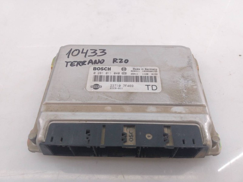 Recambio de centralita motor uce para nissan terrano/terrano.ii (r20) sport referencia OEM IAM 0281011040 237107F469 E3-B4-13-4
