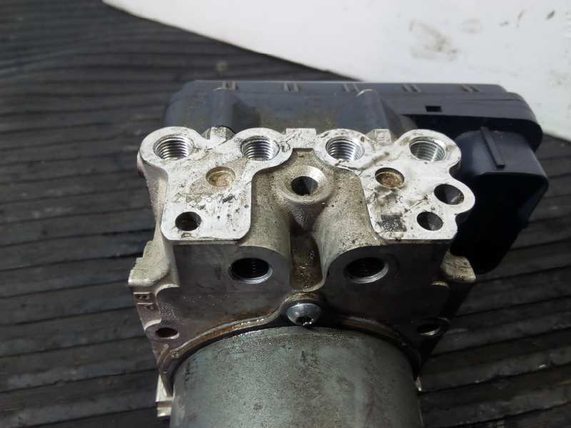 Recambio de abs para toyota rav 4 advance referencia OEM IAM 25337211R  P3-A8-8-3