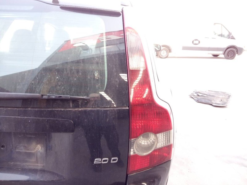 Recambio de piloto trasero derecho para volvo v50 familiar 2.0 d kinetic referencia OEM IAM   