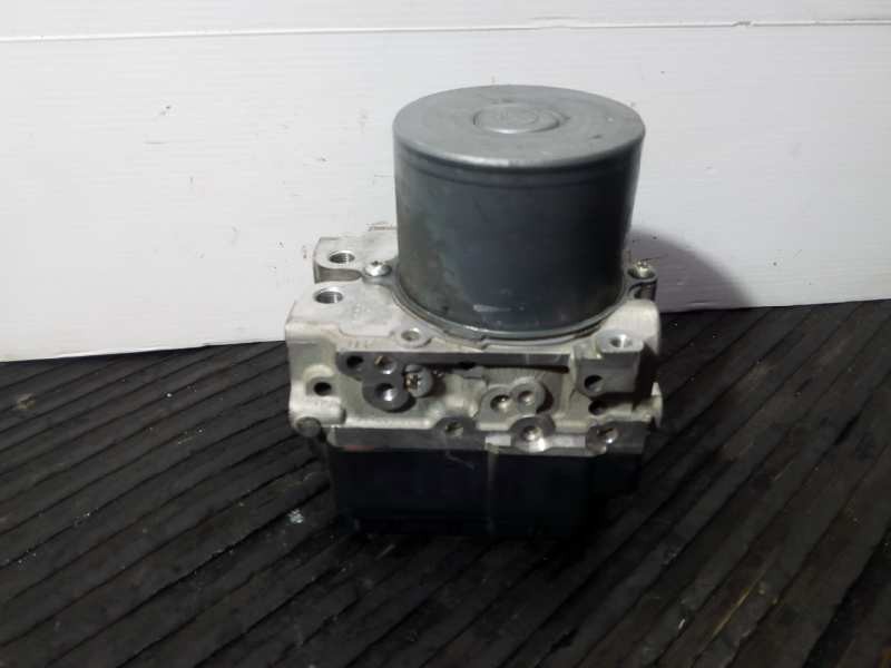 Recambio de abs para toyota rav 4 advance referencia OEM IAM 25337211R  P3-A8-8-3