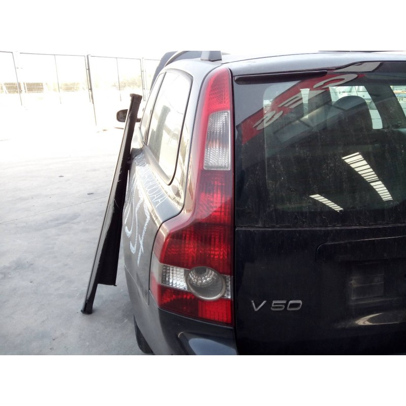 Recambio de piloto trasero izquierdo para volvo v50 familiar 2.0 d kinetic referencia OEM IAM   