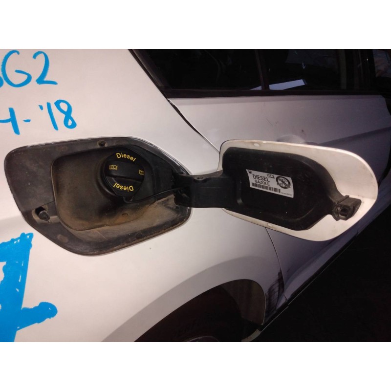 Recambio de tapa exterior combustible para volkswagen passat lim. (3g2) advance bmt referencia OEM IAM   