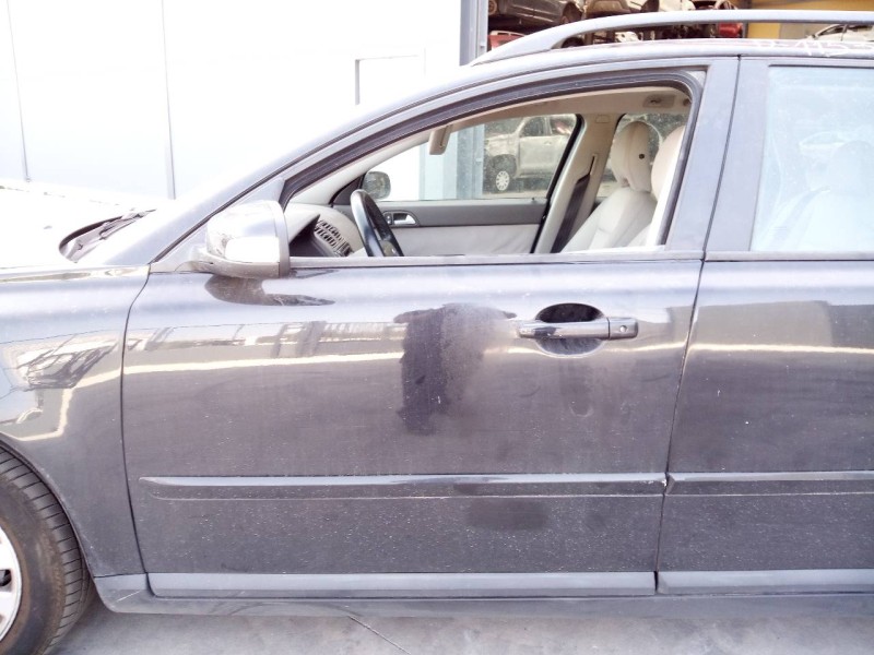 Recambio de puerta delantera izquierda para volvo v50 familiar 2.0 d kinetic referencia OEM IAM   