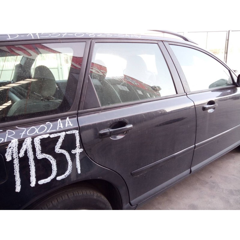 Recambio de puerta trasera derecha para volvo v50 familiar 2.0 d kinetic referencia OEM IAM   