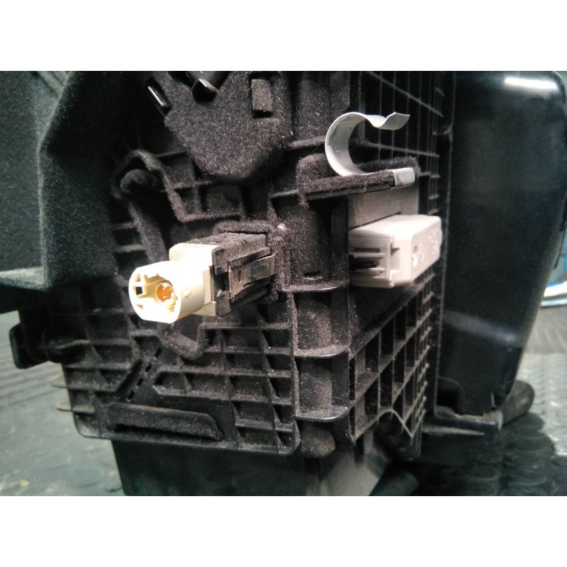Recambio de guantera para bmw serie 5 lim. (f10) 520d referencia OEM IAM 51169173907  