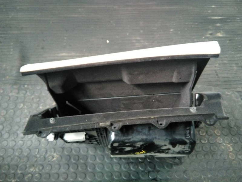 Recambio de guantera para bmw serie 5 lim. (f10) 520d referencia OEM IAM 51169173907  