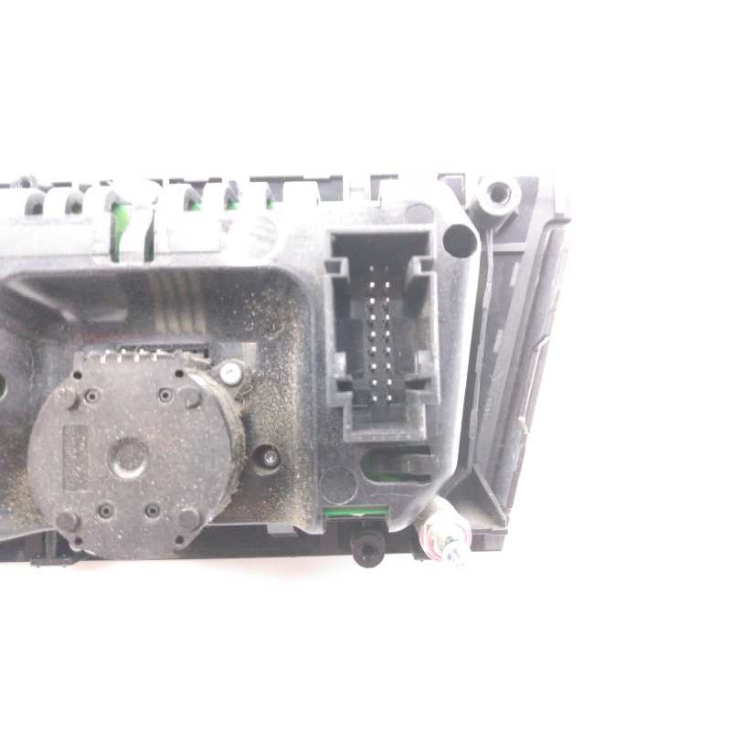 Recambio de mando climatizador para bmw serie 5 lim. (f10) 520d referencia OEM IAM 923647801  E1-A3-51-1