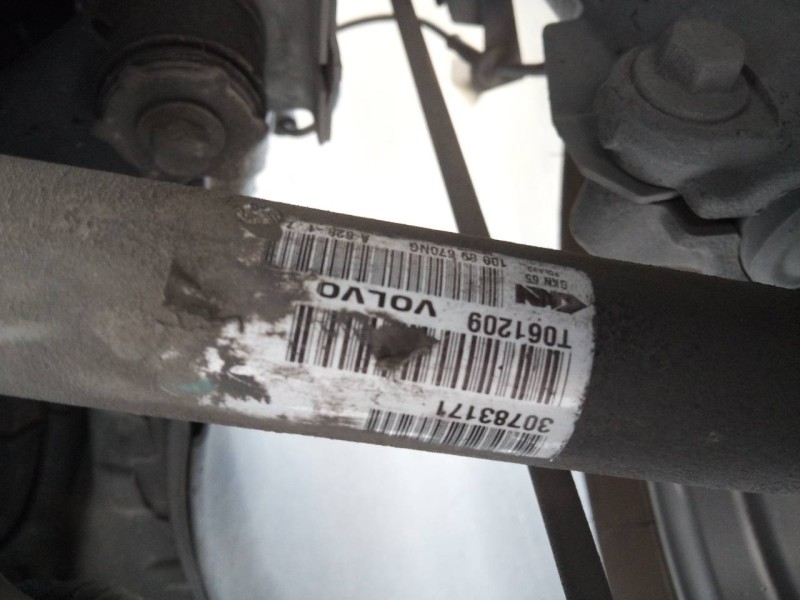 Recambio de transmision delantera izquierda para volvo v50 familiar 2.0 d kinetic referencia OEM IAM 30783171 T061209 