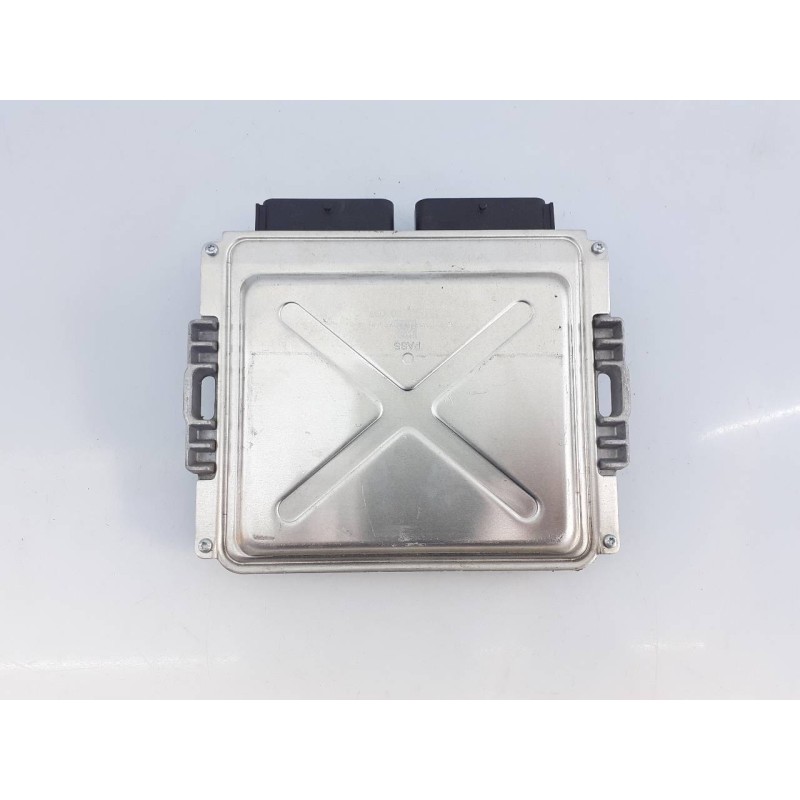 Recambio de centralita motor uce para dacia dokker express ambiance referencia OEM IAM 616000400 RE360082G54 E2-A1-37-5