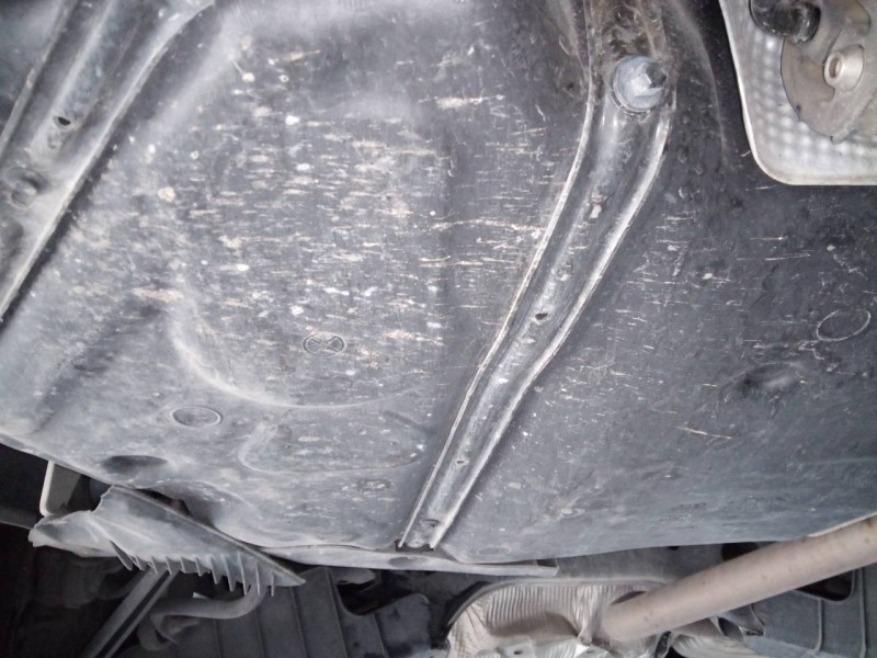 Recambio de deposito combustible para audi a4 berlina (8w2) sport edition referencia OEM IAM 8W02012WD  