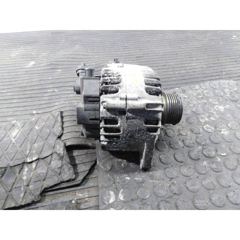 Recambio de alternador para kia cee´d emotion referencia OEM IAM 373002A600  P3-B5-15-1