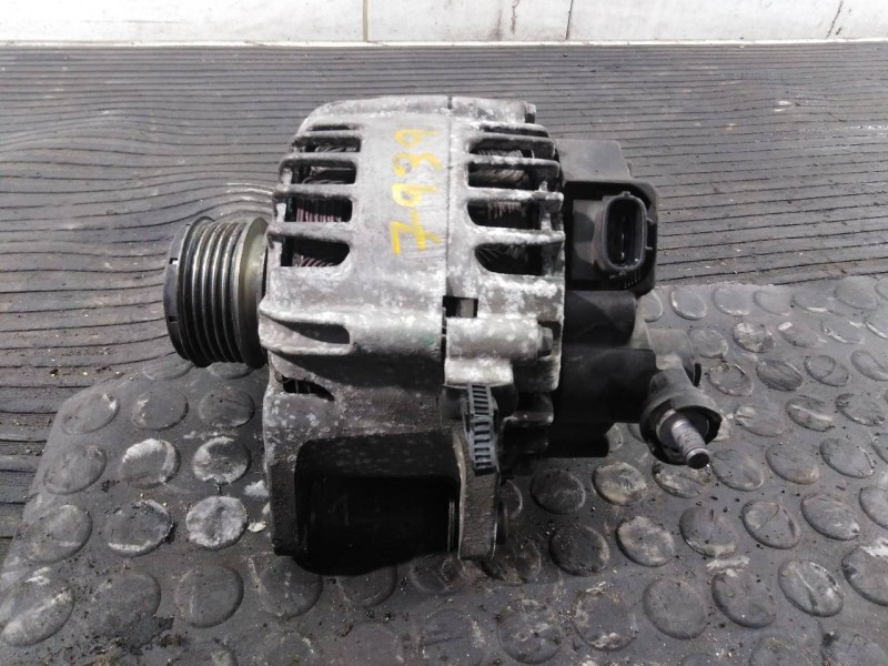 Recambio de alternador para kia cee´d emotion referencia OEM IAM 373002A600  P3-B5-15-1