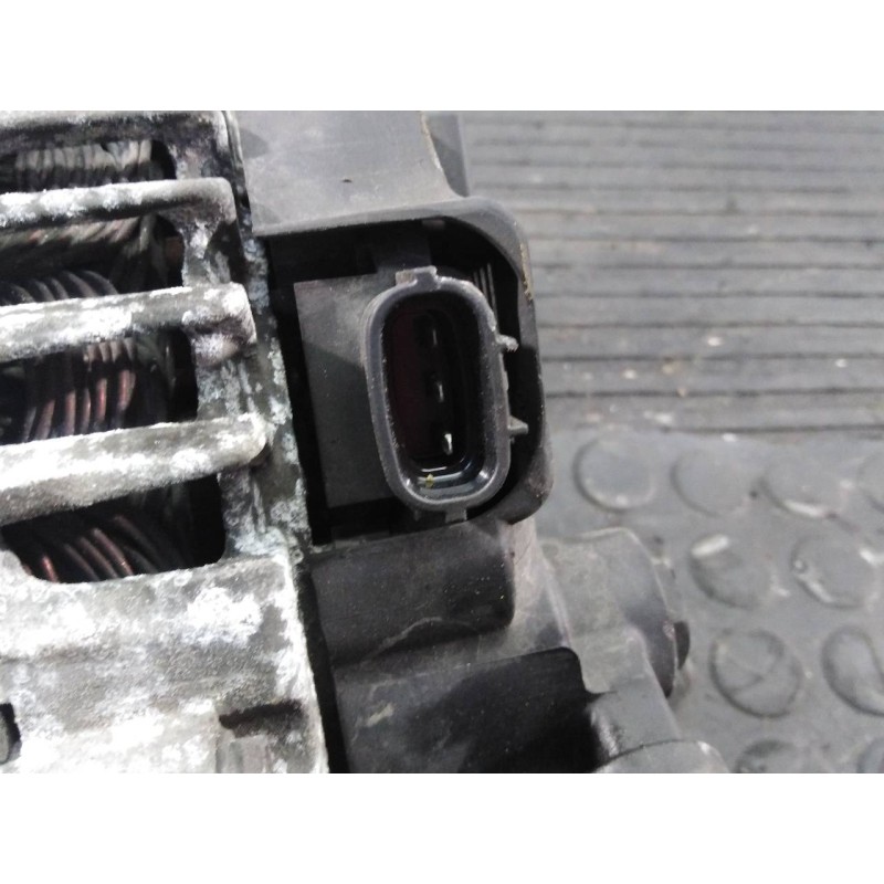 Recambio de alternador para kia cee´d emotion referencia OEM IAM 373002A600  P3-B5-15-1