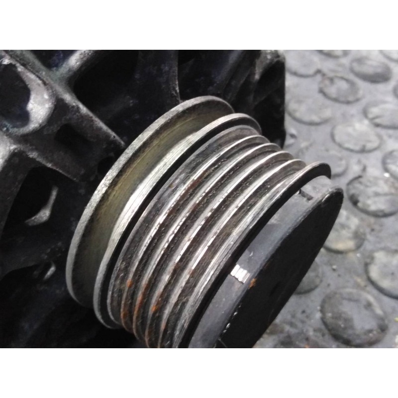 Recambio de alternador para kia cee´d emotion referencia OEM IAM 373002A600  P3-B5-15-1