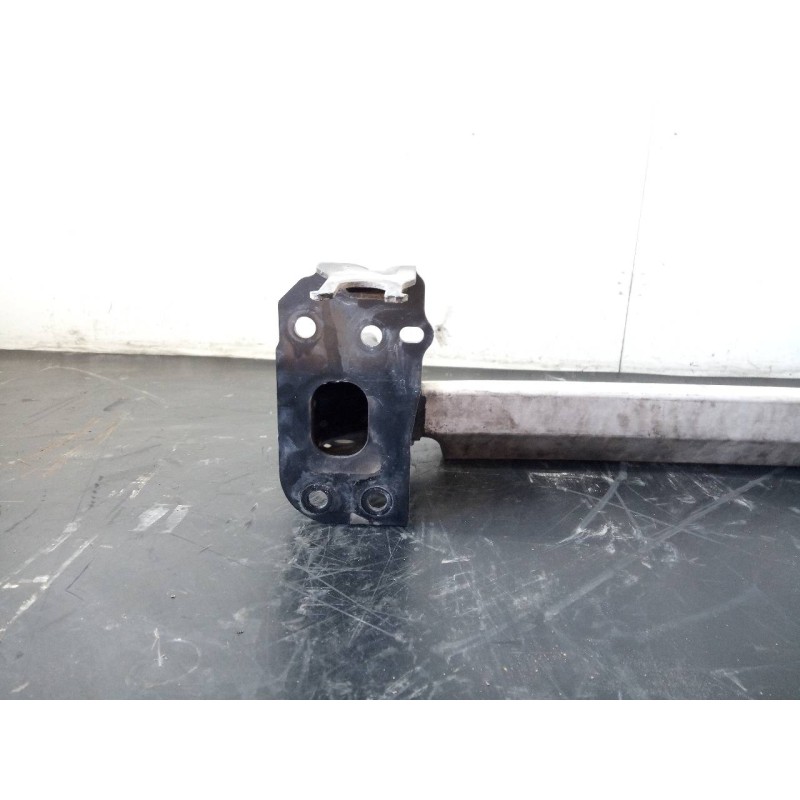 Recambio de refuerzo paragolpes delantero para audi q7 (4l) 3.0 tdi referencia OEM IAM   P1-A1-51