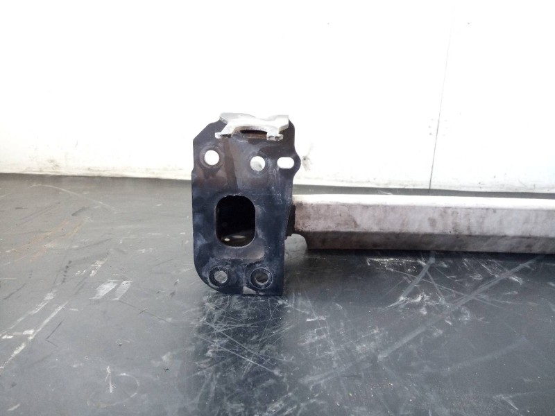 Recambio de refuerzo paragolpes delantero para audi q7 (4l) 3.0 tdi referencia OEM IAM   P1-A1-51