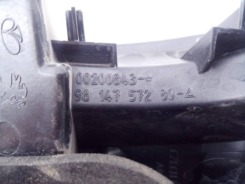 Recambio de piloto trasero derecho porton para peugeot 2008 (--.2013) access referencia OEM IAM 9814757280  E1-A4-35-1