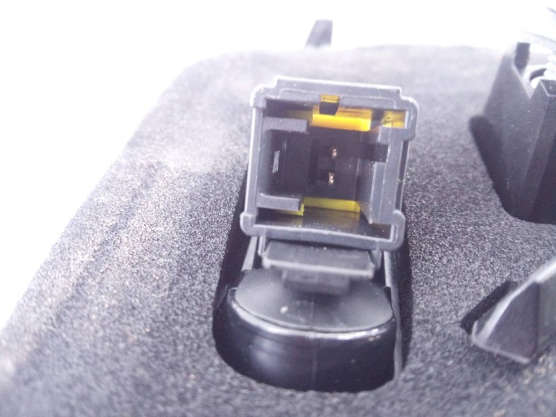 Recambio de piloto trasero derecho porton para peugeot 2008 (--.2013) access referencia OEM IAM 9814757280  E1-A4-35-1