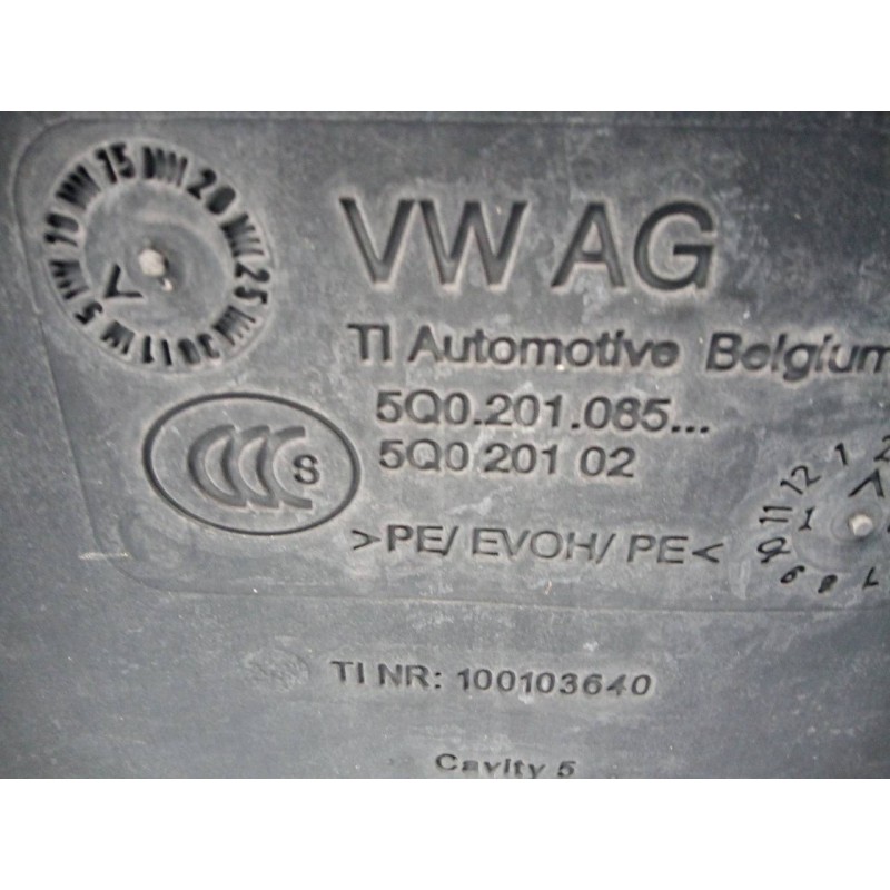 Recambio de deposito combustible para audi a3 cabrio (8ve) design edition referencia OEM IAM 5Q0201085  