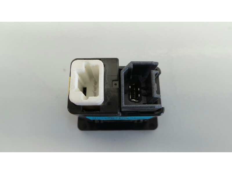 Recambio de sistema audio / radio cd para nissan x-trail (t32) acenta 4x4 referencia OEM IAM 281854CA0A  E3-B4-31-1