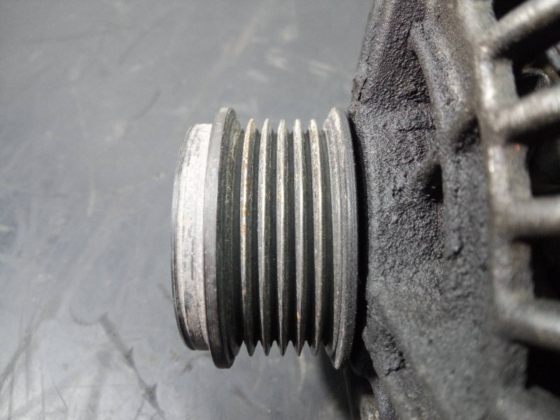 Recambio de alternador para volvo xc90 d5 referencia OEM IAM 30658087 0124625024 P3-B6-14-1