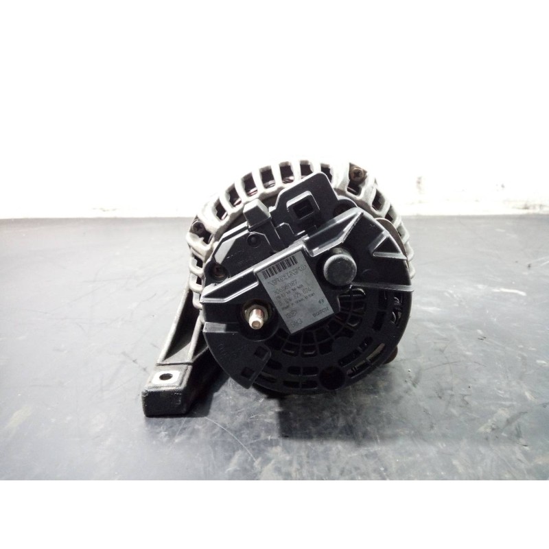 Recambio de alternador para volvo xc90 d5 referencia OEM IAM 30658087 0124625024 P3-B6-14-1