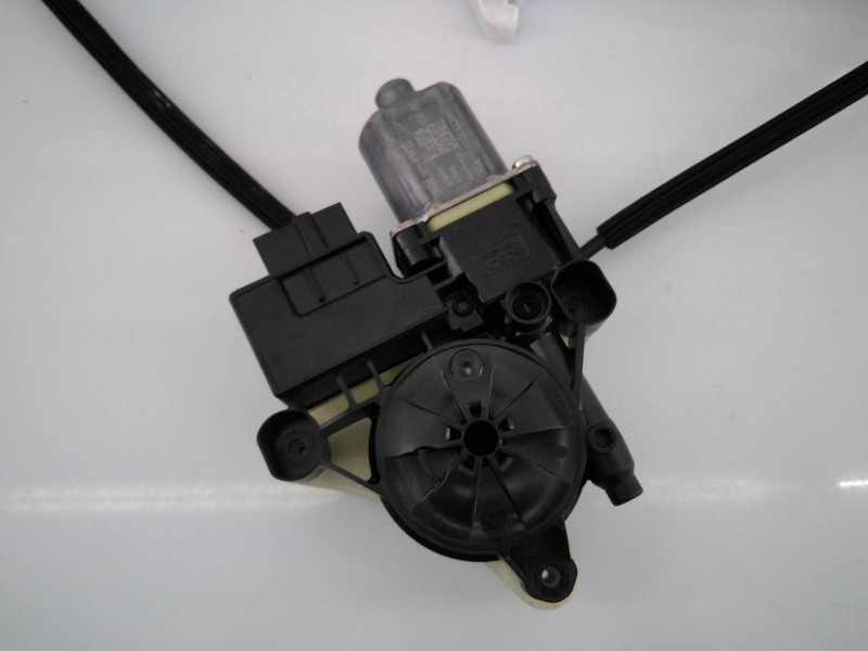 Recambio de elevalunas trasero izquierdo para seat ibiza (kj1) fr referencia OEM IAM 6F0839461A 5Q0959811D E1-B6-12-2