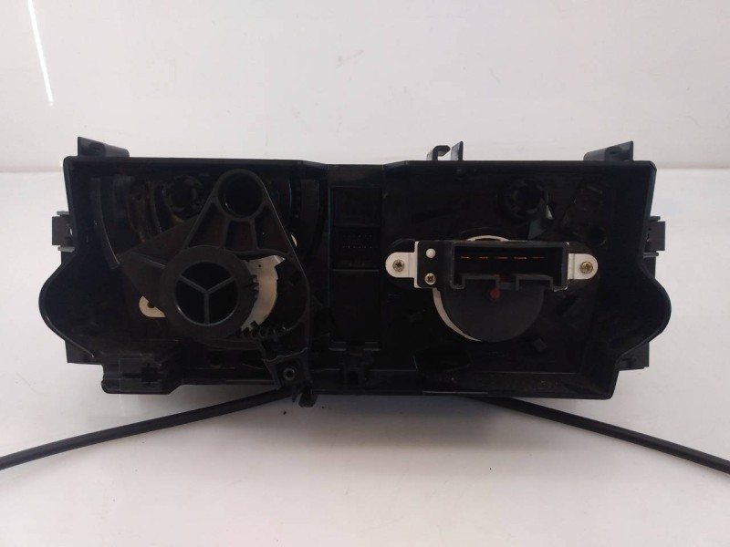 Recambio de mando calefaccion / aire acondicionado para lancia ypsilon (101) 1.3 multijet 16v referencia OEM IAM   E2-B2-9-1