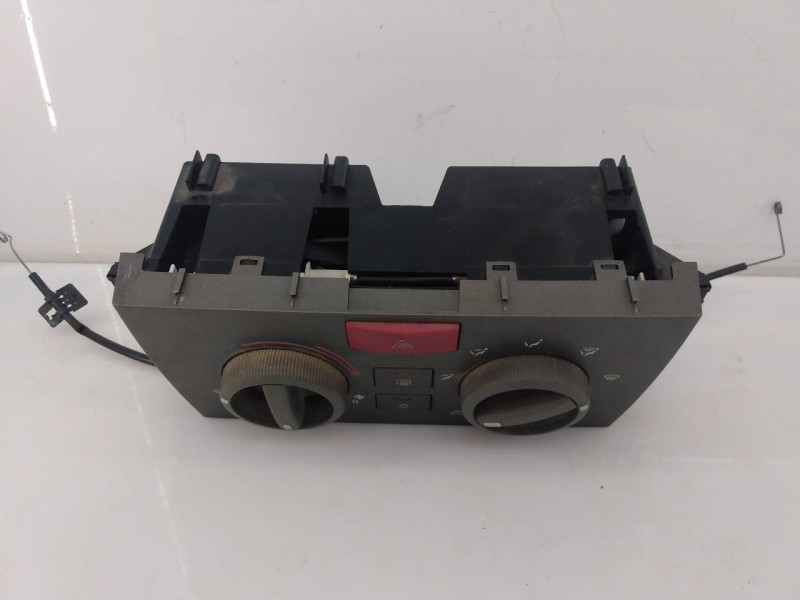 Recambio de mando calefaccion / aire acondicionado para lancia ypsilon (101) 1.3 multijet 16v referencia OEM IAM   E2-B2-9-1