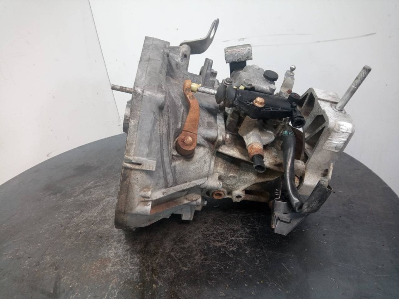 Recambio de caja cambios para fiat nuova 500 (150) pop referencia OEM IAM 2404534 303 M1-A3-158