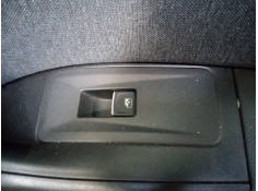 MANDO ELEVALUNAS TRASERO DERECHO 