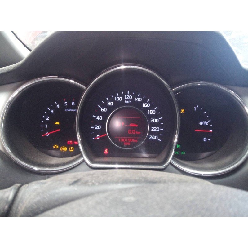 Recambio de cuadro instrumentos para kia cee´d drive referencia OEM IAM 94003A2323 A2C944387000020725 E3-A3-25-3