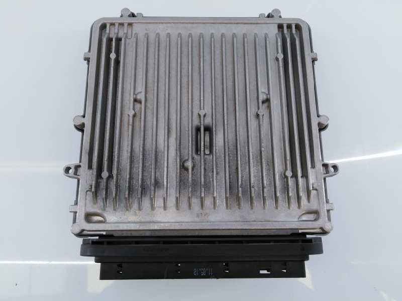 Recambio de centralita motor uce para bmw serie 5 lim. (f10) 520d referencia OEM IAM 851013701 0281016846 E3-A2-24-2