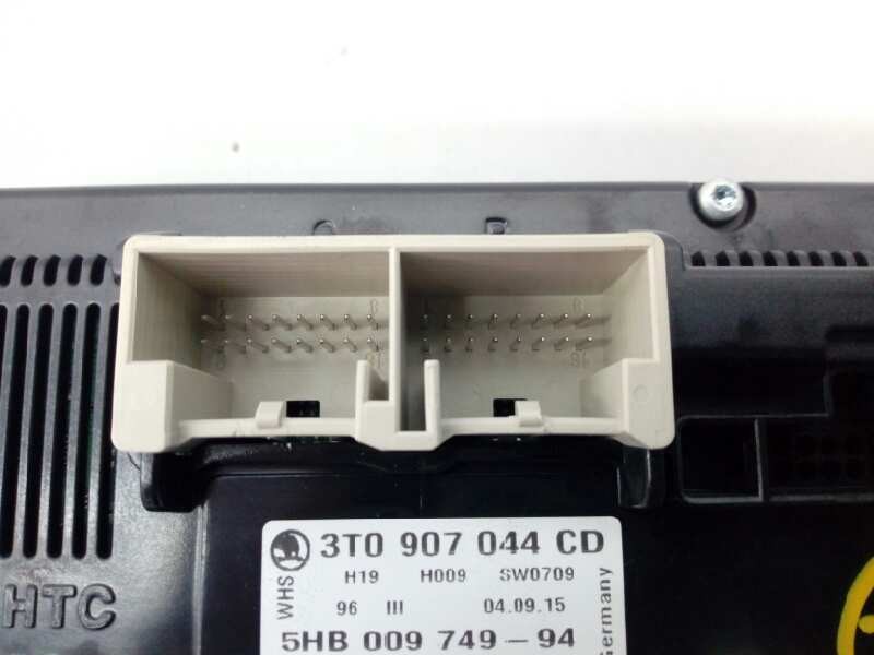 Recambio de mando climatizador para skoda yeti active referencia OEM IAM 3T0907044CD 5HB00974994 E2-A1-24-4