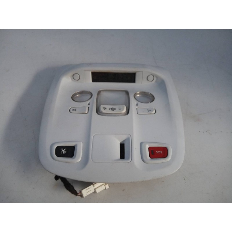 Recambio de luz interior para peugeot 308 active referencia OEM IAM 9818840990  E3-B2-39-1
