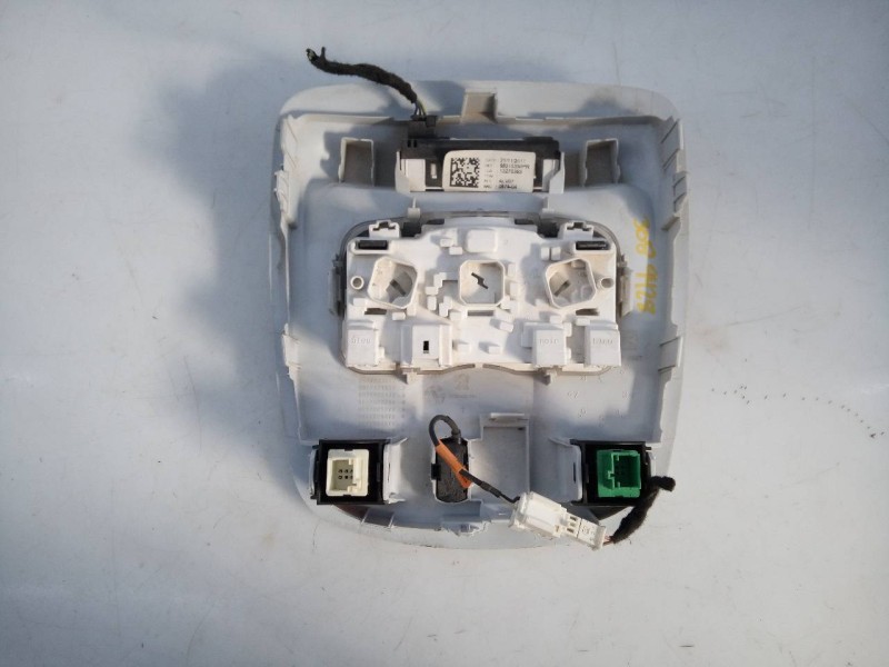 Recambio de luz interior para peugeot 308 active referencia OEM IAM 9818840990  E3-B2-39-1