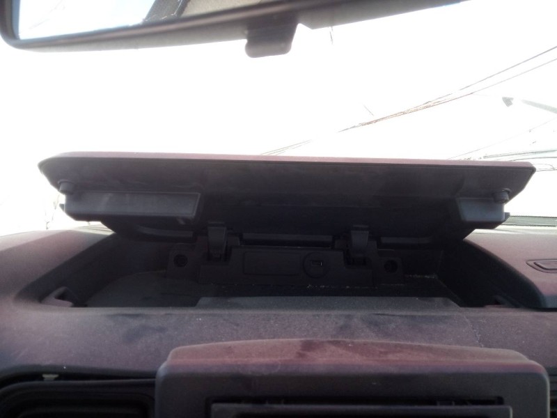 Recambio de guantera para nissan nv400 pritsche l2h1 3,5t referencia OEM IAM   