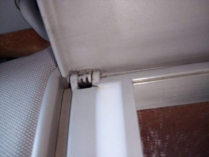 Recambio de parasol izquierdo para volvo xc90 d5 referencia OEM IAM   